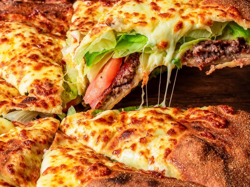 Pizza X-burger — imagem ilustrativa