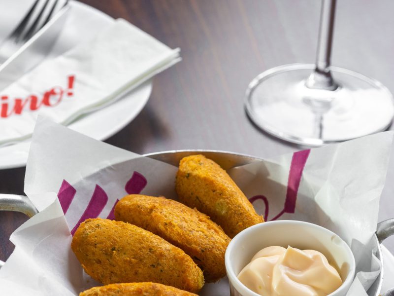 Croqueta de bacalhau, de Vino